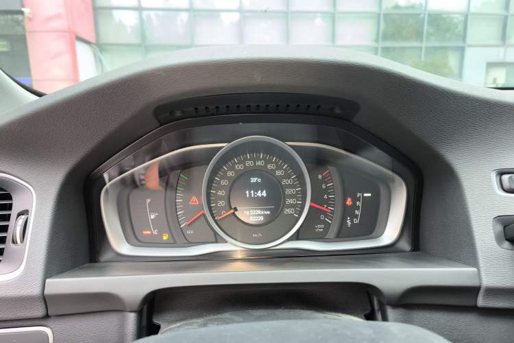 Used Volvo S60 2019 S60L Facelift T5 Intelligent Advanced Edition Instrument Cluster