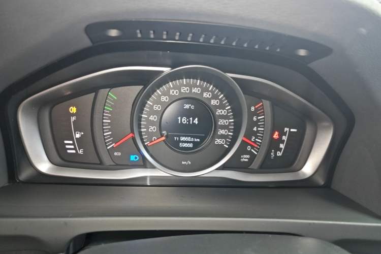 Used Volvo S60 2019 S60L Facelift T5 Intelligent Advanced Edition Instrument Cluster