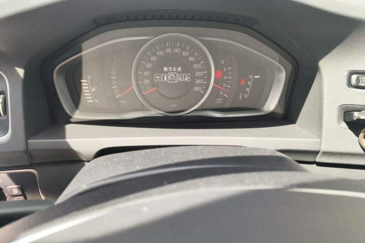 Used Volvo S60 2019 S60L T3 Intelligent Upgrade Edition Instrument Cluster