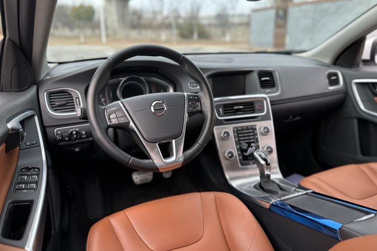 Used Volvo S60 2019 S60L Facelift T5 Intelligent Advanced Edition Interior 2