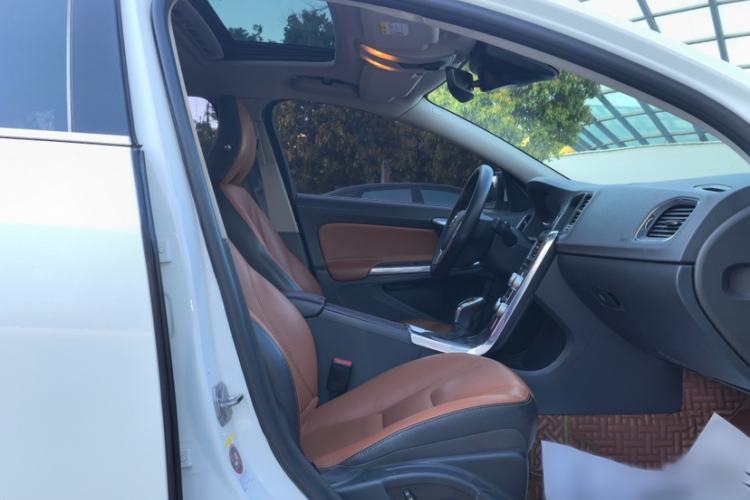 Used Volvo S60 2019 S60L Facelift T5 Intelligent Advanced Edition Interior 2