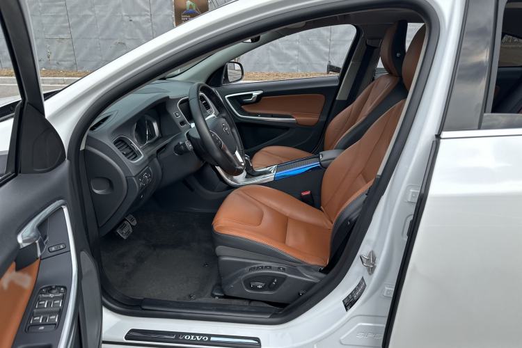 Used Volvo S60 2019 S60L Facelift T5 Intelligent Advanced Edition Interior 3
