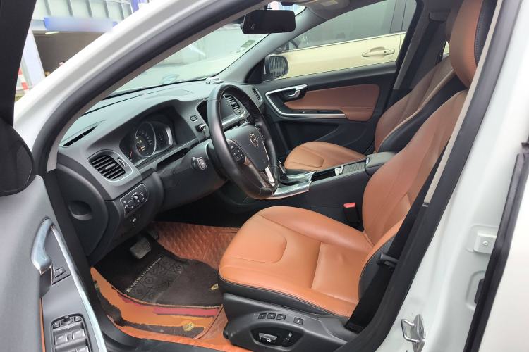 Used Volvo S60 2019 S60L Facelift T5 Intelligent Advanced Edition Interior 3