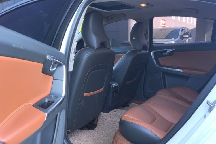 Used Volvo S60 2019 S60L Facelift T5 Intelligent Advanced Edition Interior 3