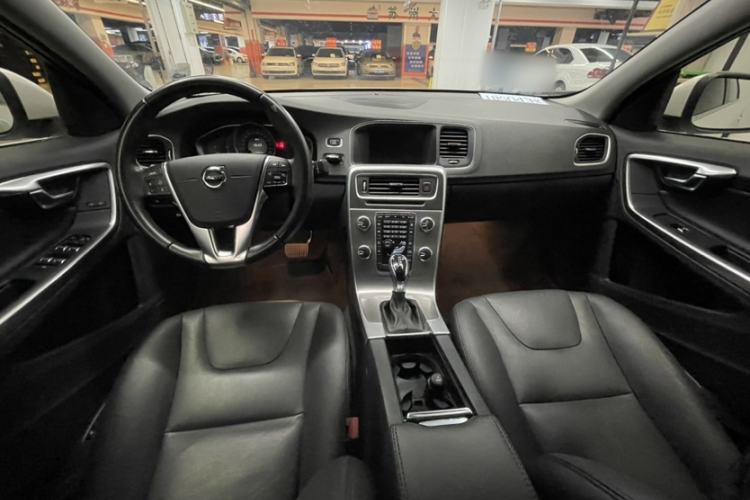 Used Volvo S60 2019 S60L Facelift T5 Intelligent Advanced Edition Interior 3
