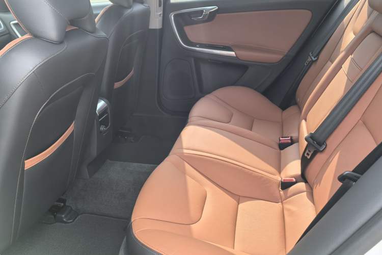 Used Volvo S60 2019 S60L Facelift T5 Intelligent Advanced Edition Interior 3