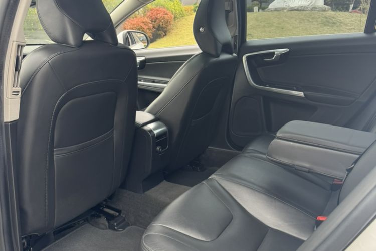 Used Volvo S60 2019 S60L Facelift T5 Intelligent Advanced Edition Interior 4
