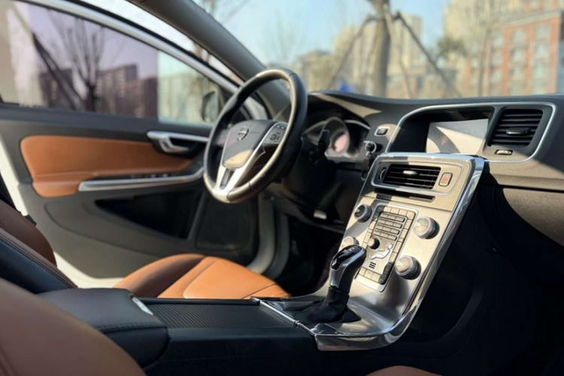 Used Volvo S60 2019 S60L Facelift T5 Intelligent Advanced Edition Interior 4