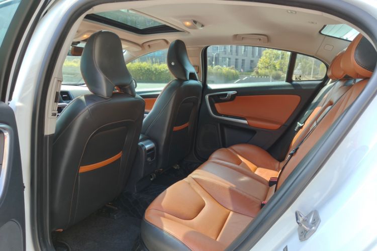 Used Volvo S60 2019 S60L T3 Intelligent Upgrade Edition Interior 4