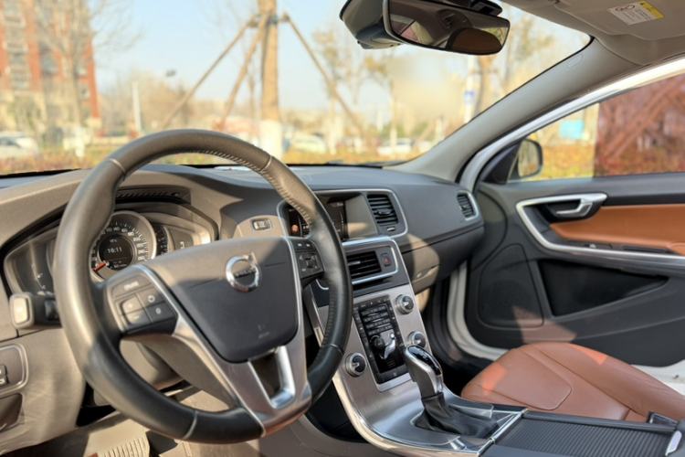 Used Volvo S60 2019 S60L Facelift T5 Intelligent Advanced Edition Interior 6