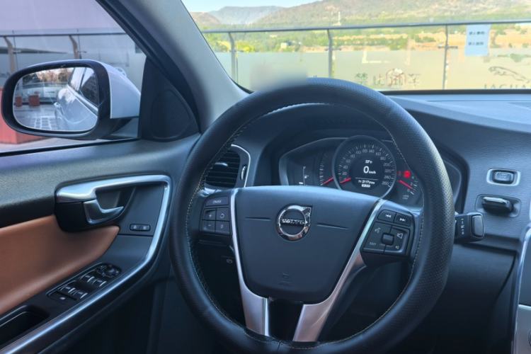 Used Volvo S60 2019 S60L Facelift T5 Intelligent Advanced Edition Interior 9