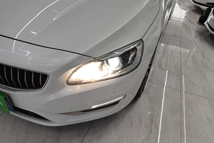 Used Volvo S60 2019 S60L T5 Smart Range Edition Left Front Headlight