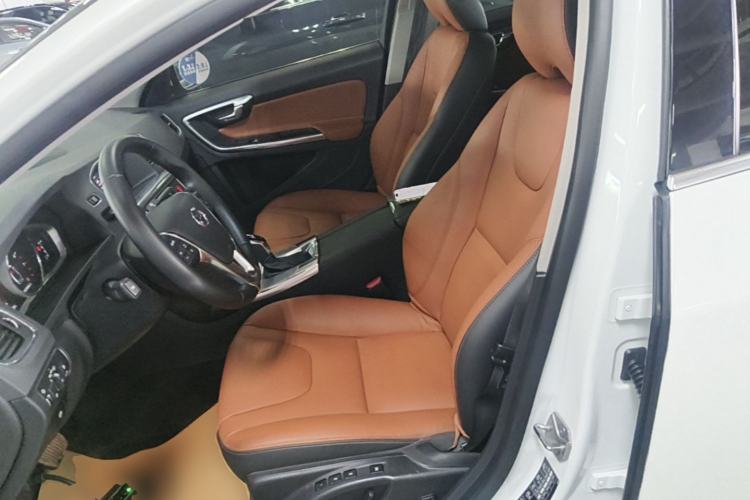 Used Volvo S60 2019 S60L T5 Smart Range Edition Left Front Seat