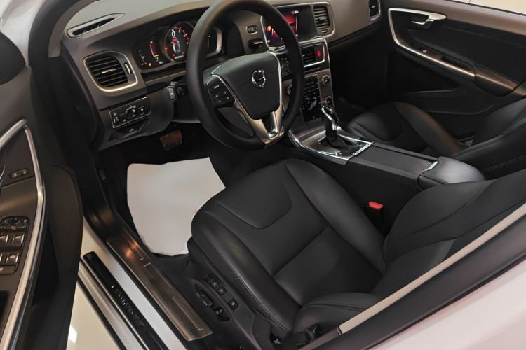 Used Volvo S60 2019 S60L Facelift T5 Intelligent Advanced Edition Left Front Seat