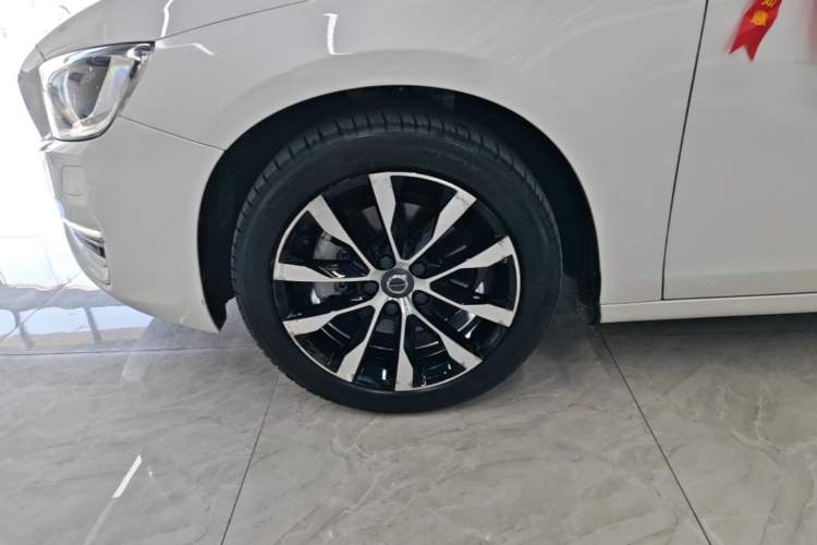 Used Volvo S60 2019 S60L T3 Intelligent Upgrade Edition Left Front Wheel Hub