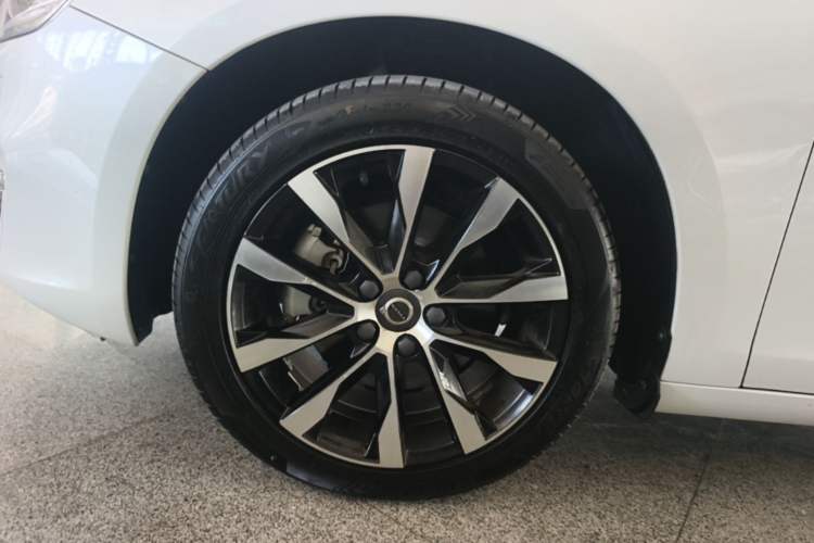 Used Volvo S60 2019 S60L Facelift T5 Intelligent Advanced Edition Left Front Wheel Hub