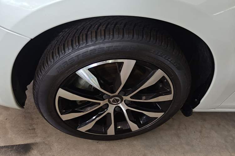 Used Volvo S60 2019 S60L Facelift T5 Intelligent Advanced Edition Left Front Wheel Hub