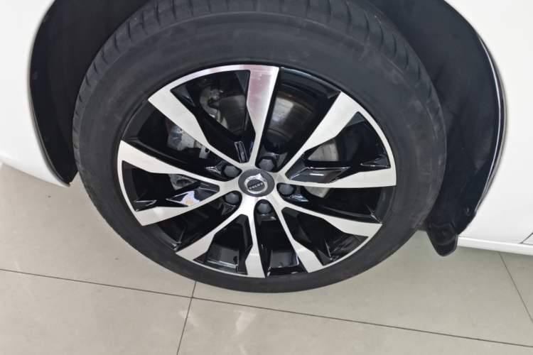 Used Volvo S60 2019 S60L Facelift T5 Intelligent Advanced Edition Left Front Wheel Hub