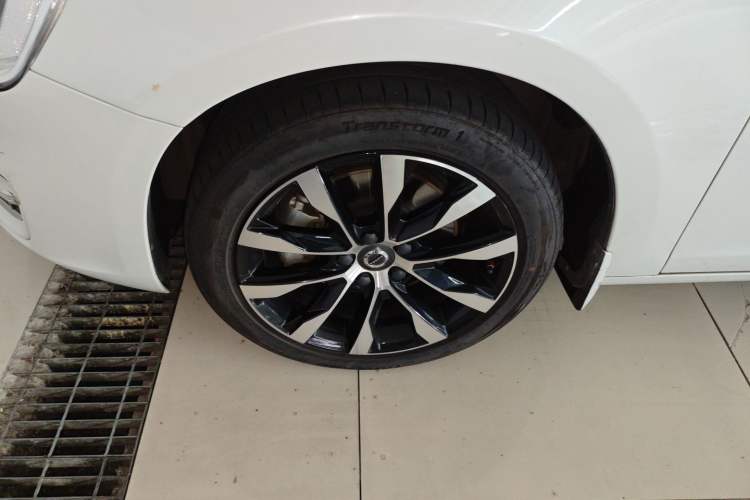 Used Volvo S60 2019 S60L Facelift T5 Intelligent Advanced Edition Left Front Wheel Hub