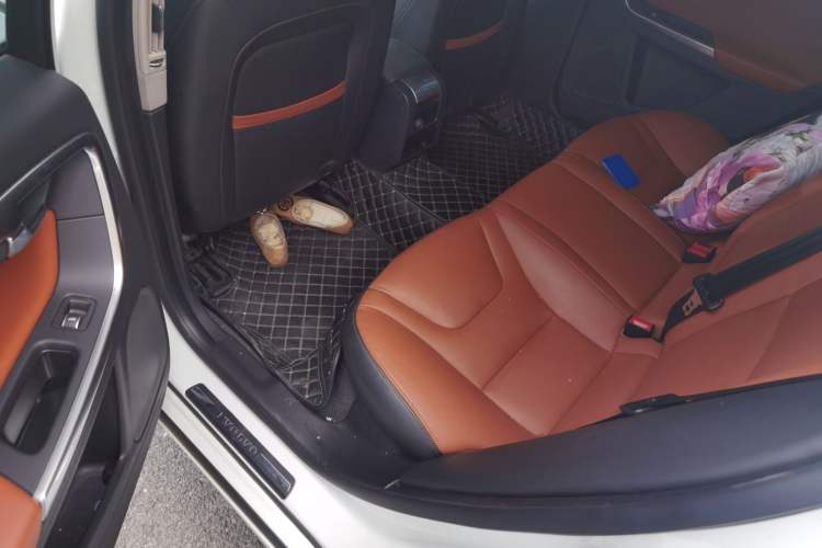 Used Volvo S60 2019 S60L T5 Smart Range Edition Left Rear Seat