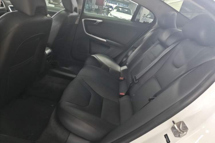 Used Volvo S60 2019 S60L Facelift T5 Intelligent Advanced Edition Left Rear Seat