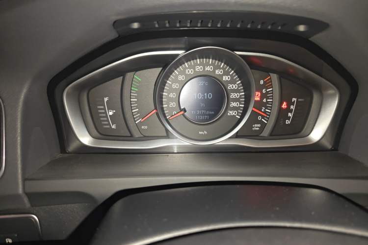 Used Volvo S60 2019 S60L Facelift T5 Intelligent Advanced Edition Odometer Close Up