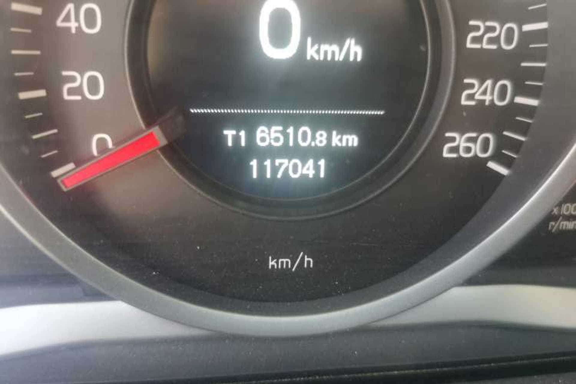 Used Volvo S60 2019 S60L Facelift T5 Intelligent Advanced Edition Odometer Close Up