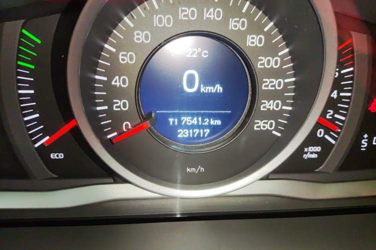 Used Volvo S60 2019 S60L Facelift T5 Intelligent Advanced Edition Odometer Close Up