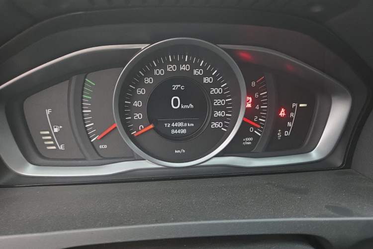 Used Volvo S60 2019 S60L Facelift T5 Intelligent Advanced Edition Odometer Close Up