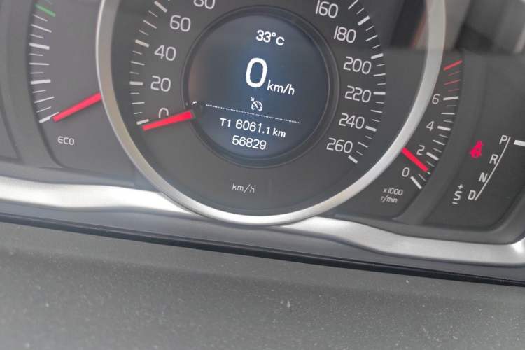 Used Volvo S60 2019 S60L Facelift T5 Intelligent Advanced Edition Odometer Close Up
