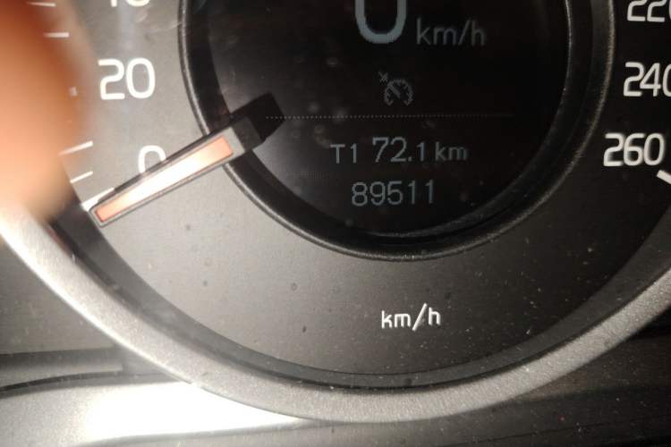 Used Volvo S60 2019 S60L Facelift T5 Intelligent Advanced Edition Odometer Close Up
