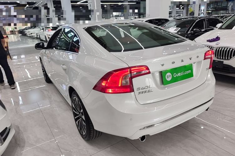 Used Volvo S60 2019 S60L T5 Smart Range Edition Rear Left 45 Deg