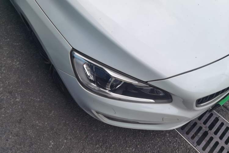 Used Volvo S60 2019 S60L T5 Smart Range Edition Right Front Headlight