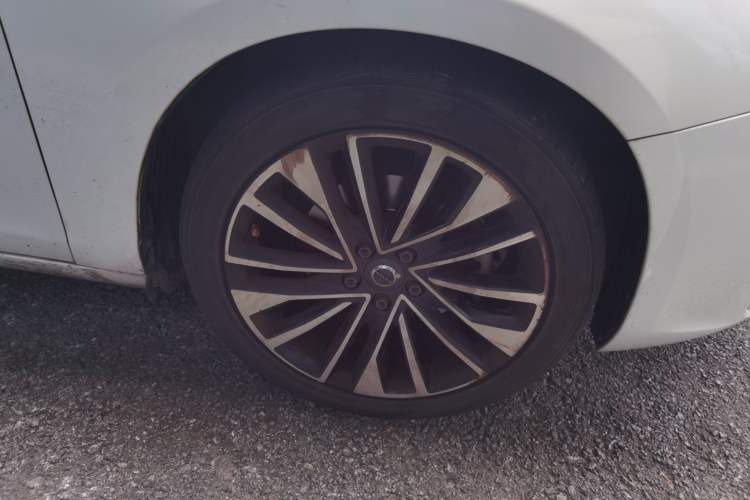 Used Volvo S60 2019 S60L T5 Smart Range Edition Right Front Wheel Hub