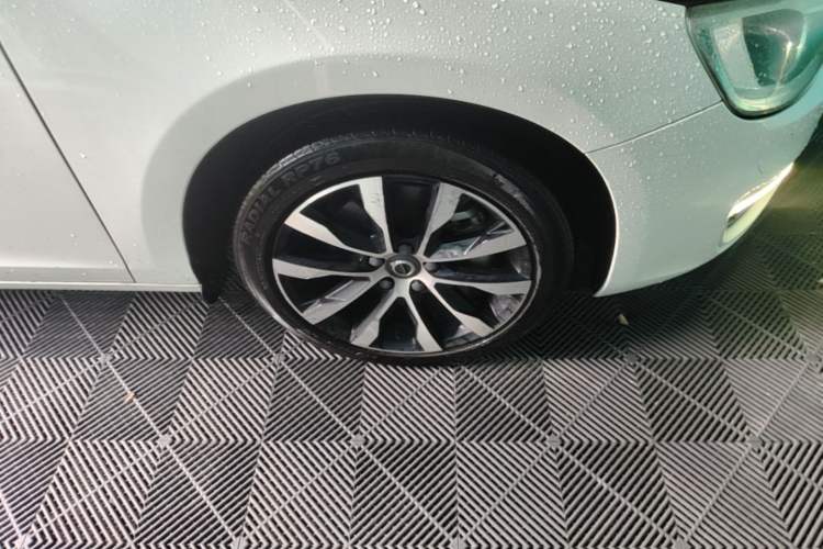 Used Volvo S60 2019 S60L T3 Intelligent Upgrade Edition Right Front Wheel Hub