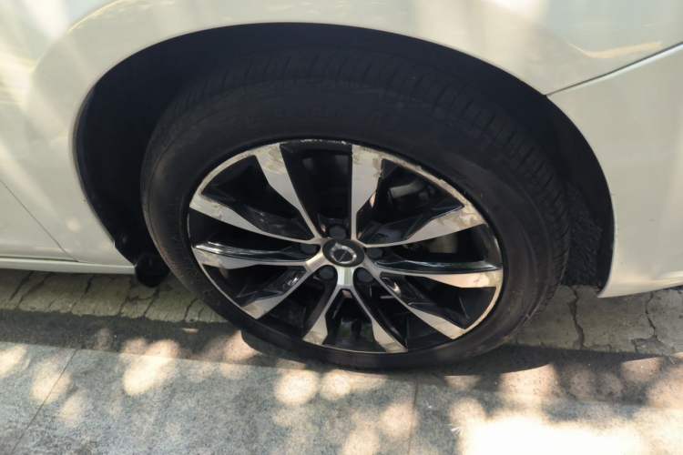 Used Volvo S60 2019 S60L Facelift T5 Intelligent Advanced Edition Right Front Wheel Hub