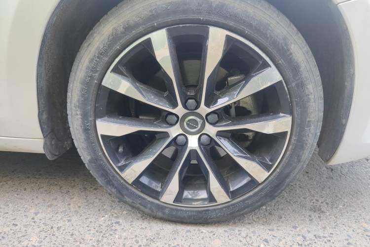 Used Volvo S60 2019 S60L Facelift T5 Intelligent Advanced Edition Right Front Wheel Hub