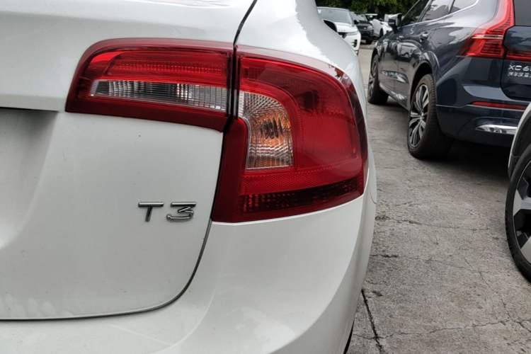 Used Volvo S60 2019 S60L T3 Intelligent Upgrade Edition Right Rear Taillight