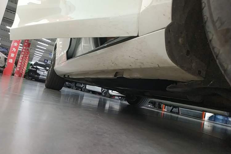 Used Volvo S60 2019 S60L Facelift T5 Smart Luxury Elite Edition Right Side Sill