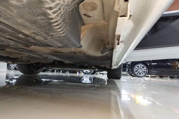 Used Volvo S60 2019 S60L T5 Smart Range Edition Right Side Sill