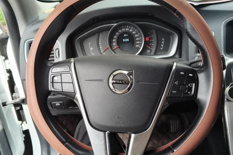 Used Volvo S60 2019 S60L Facelift T5 Intelligent Advanced Edition Steering Wheel