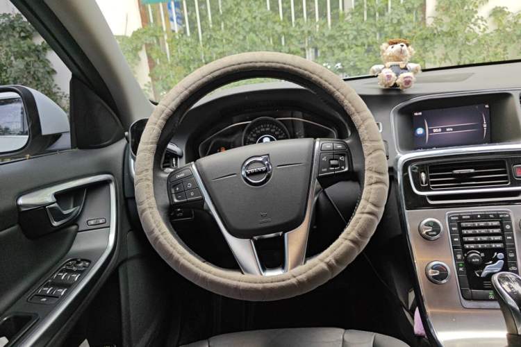 Used Volvo S60 2019 S60L Facelift T5 Intelligent Advanced Edition Steering Wheel