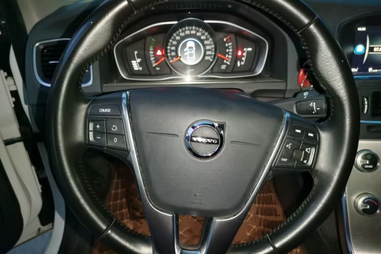 Used Volvo S60 2019 S60L Facelift T5 Intelligent Advanced Edition Steering Wheel