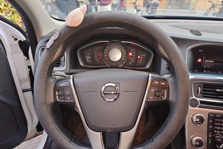 Used Volvo S60 2019 S60L Facelift T5 Intelligent Advanced Edition Steering Wheel