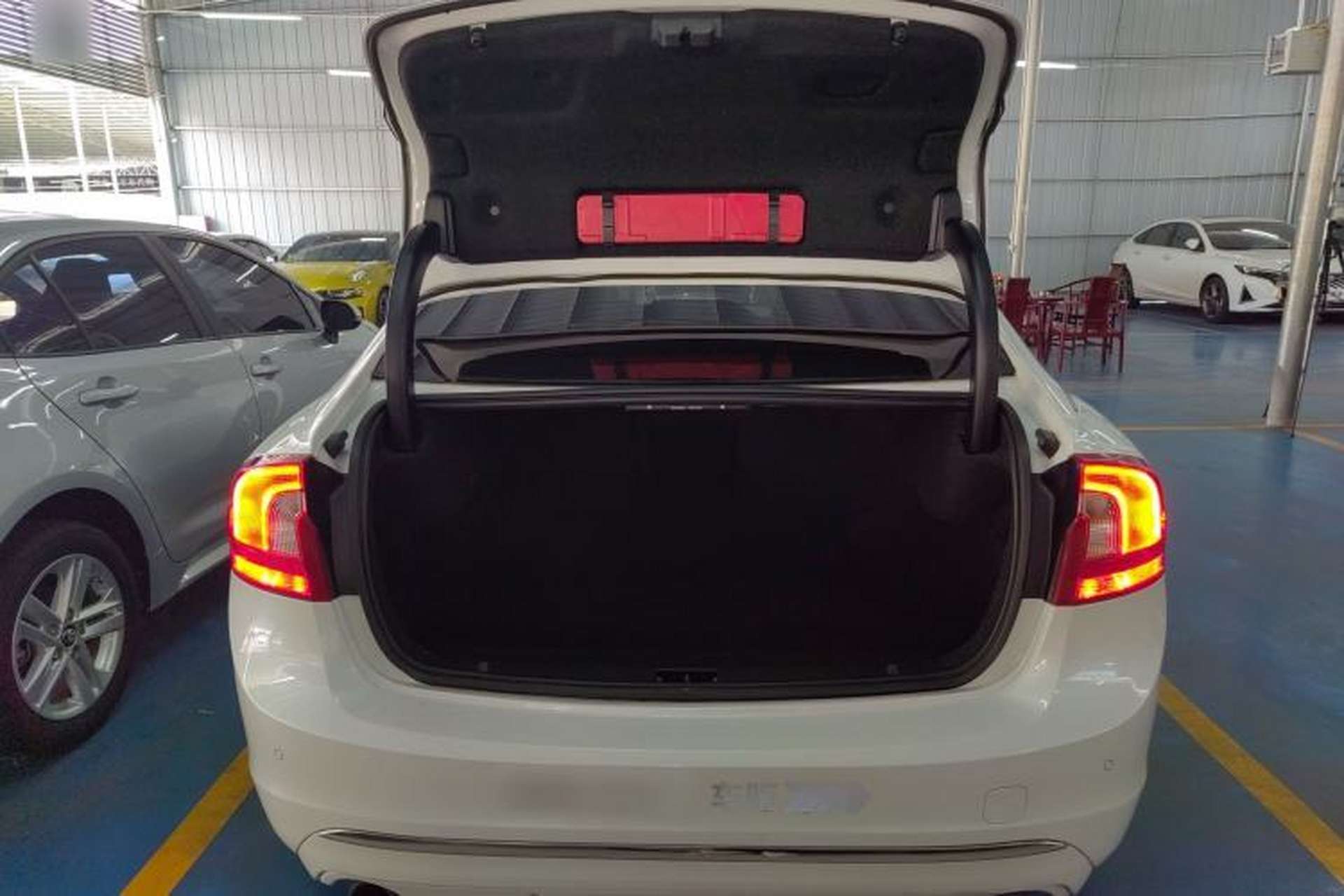 Used Volvo S60 2019 S60L T5 Smart Range Edition Trunk