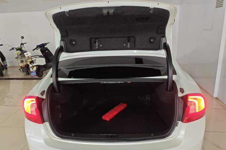 Used Volvo S60 2019 S60L Facelift T5 Intelligent Advanced Edition Trunk