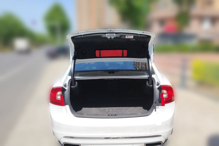 Used Volvo S60 2019 S60L Facelift T5 Smart Luxury Elite Edition Trunk