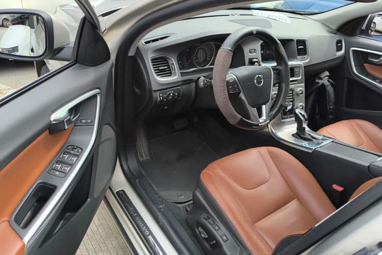 Used Volvo S60 2019 S60L Facelift T5 Intelligent Advanced Edition Driver Seat