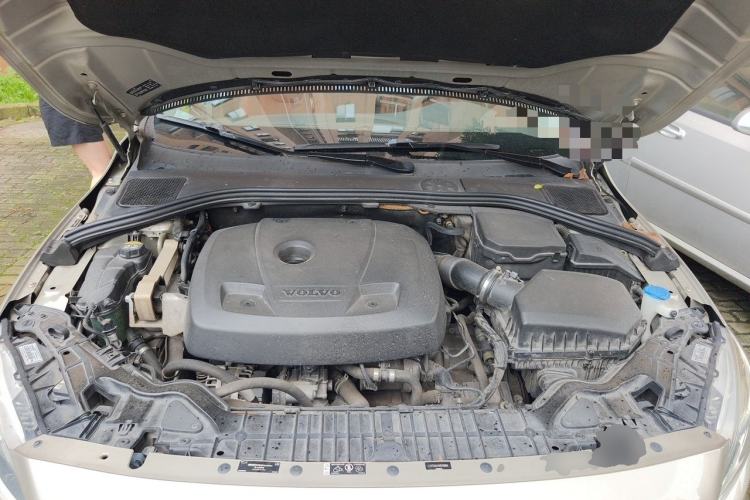 Used Volvo S60 2019 S60L T5 Smart Range Edition Engine Bay