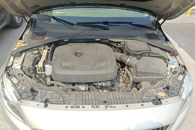 Used Volvo S60 2019 S60L T5 Smart Range Edition Engine Bay